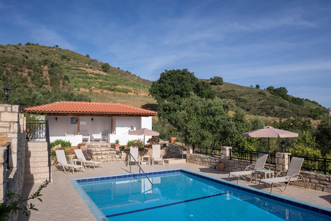 Villa in Apokoronas, Greece 3 - 15881508