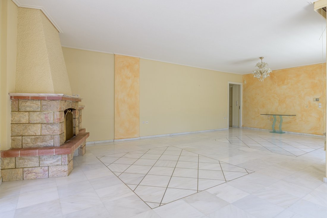Apartment in Vouliagmeni, Attica, Greece 3 - 15881510