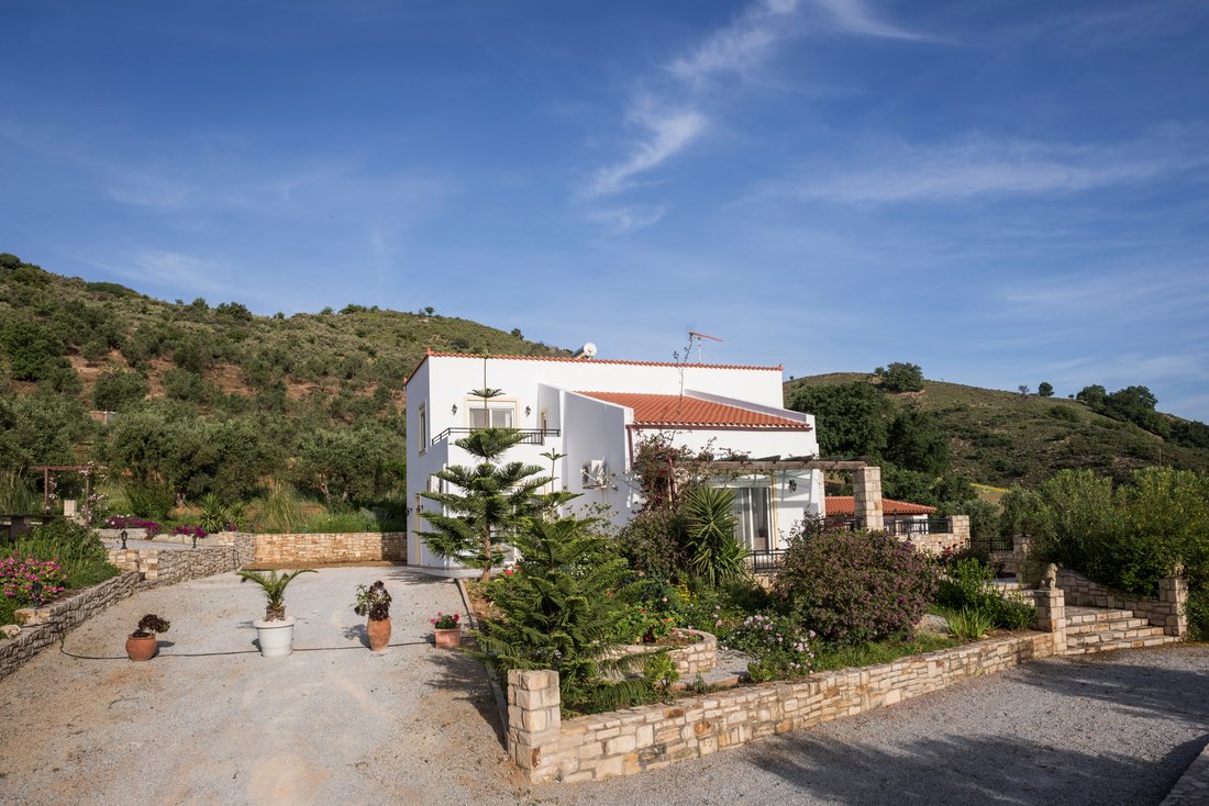 Villa in Apokoronas, Greece 2 - 15881508