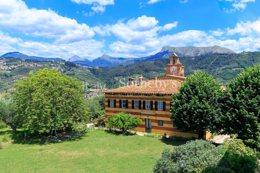 House in Pieve a Elici, Massarosa, Tuscany 2 - 15881495