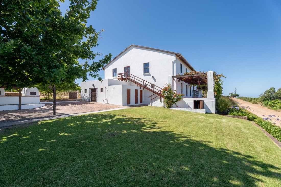Farm Ranch in Brackenfell South, Cape Town, South Africa 5 - 15881784