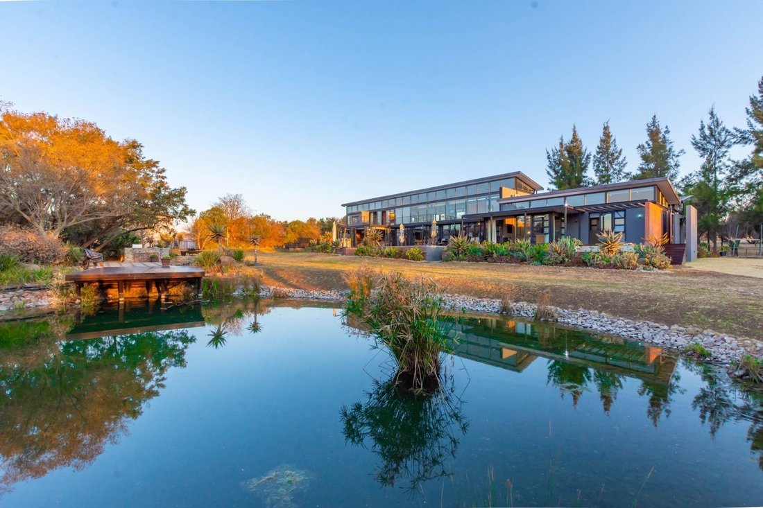 Farm Ranch in Chartwell, Gauteng, South Africa 4 - 15882193
