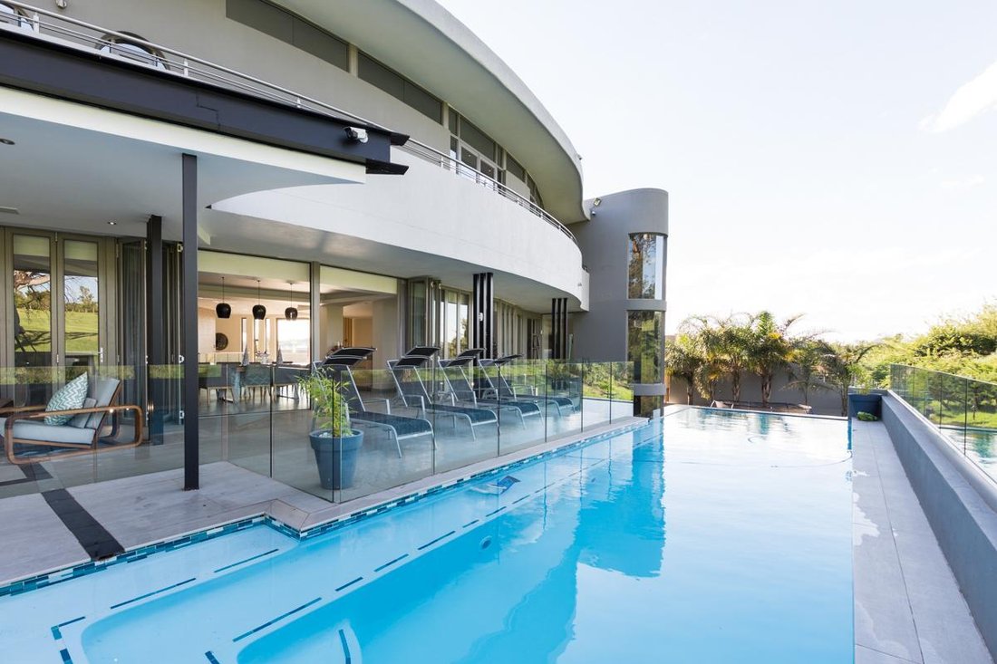 House in Woodmead, Gauteng, South Africa 1 - 15881668