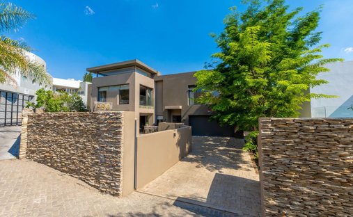 House in Sandton, Gauteng, South Africa 1