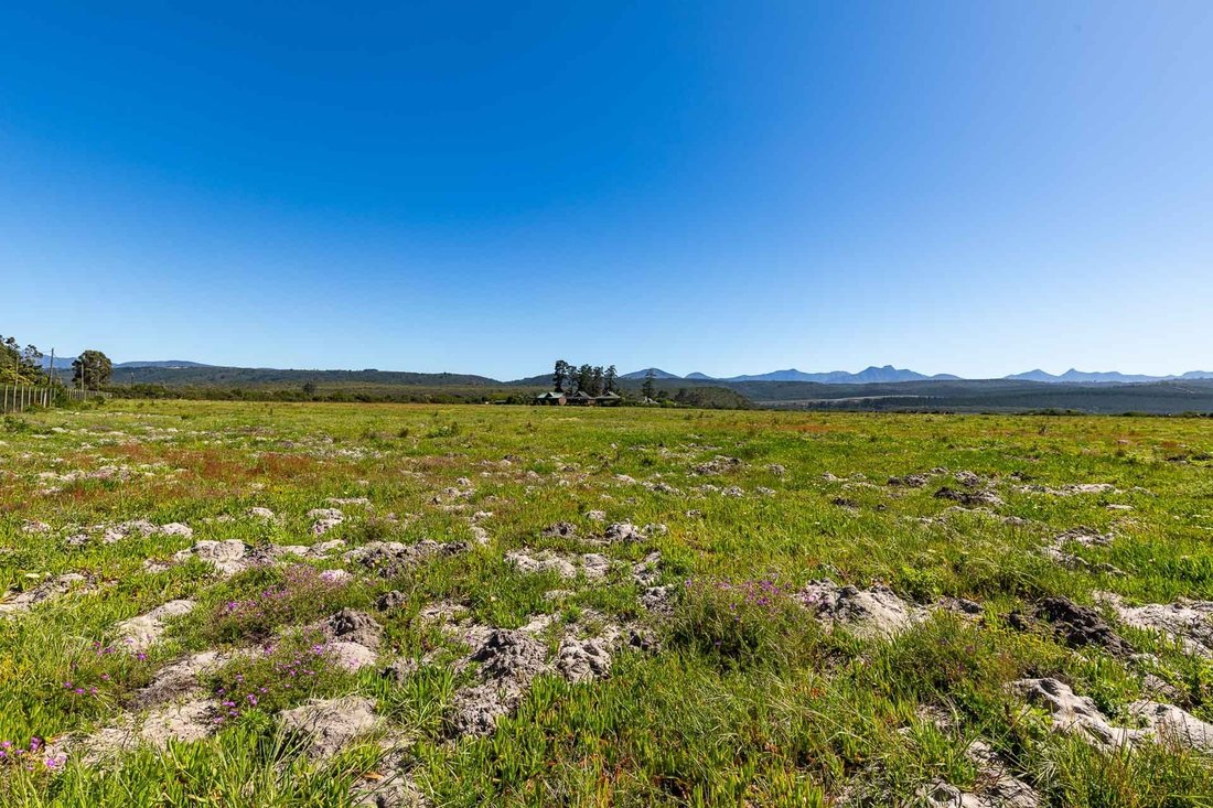 Land in Sedgefield, Western Cape, South Africa 2 - 15881743