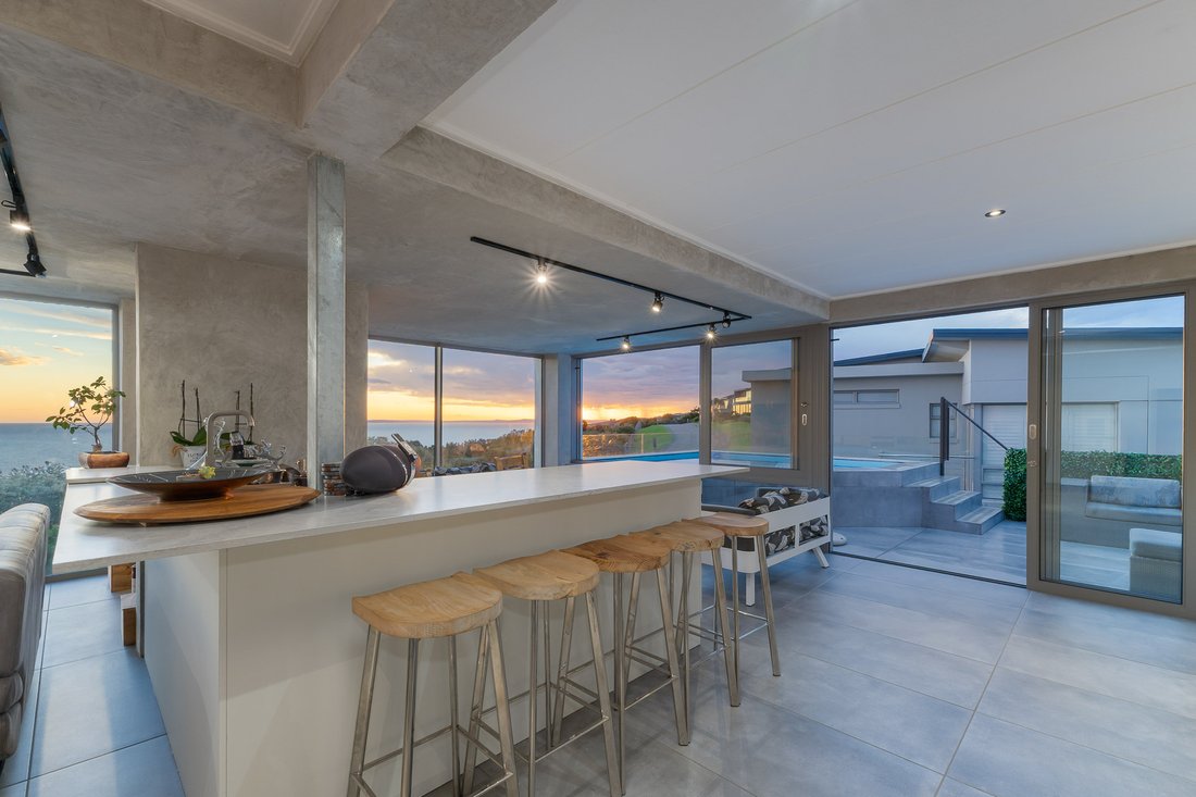House in Oubaai Golf Estate, Western Cape, South Africa 2 - 15882737
