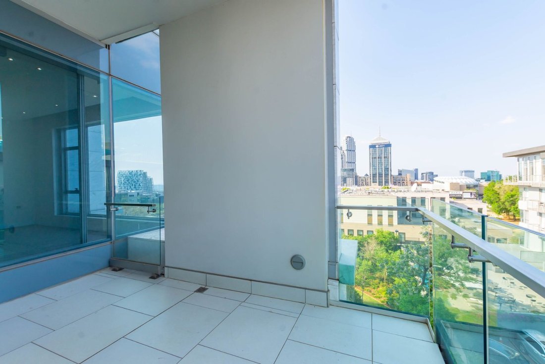 Apartment in Sandown, Gauteng, South Africa 5 - 15881679