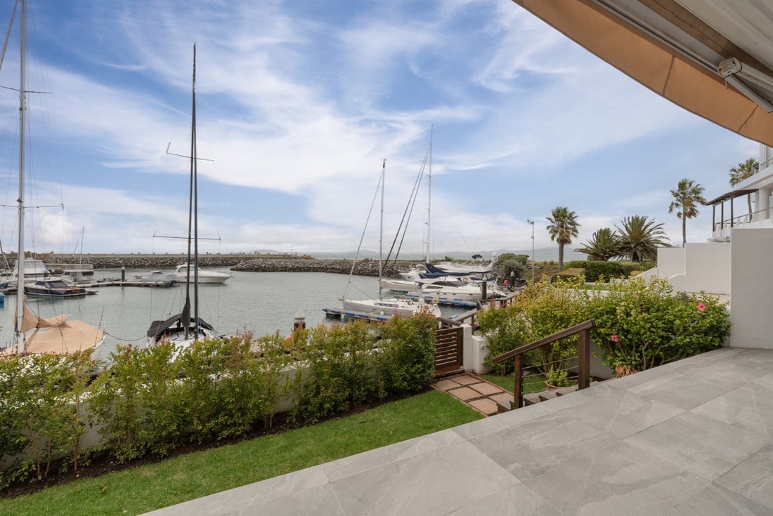 Apartment in Mouille Point, Cape Town, South Africa 4 - 15881721