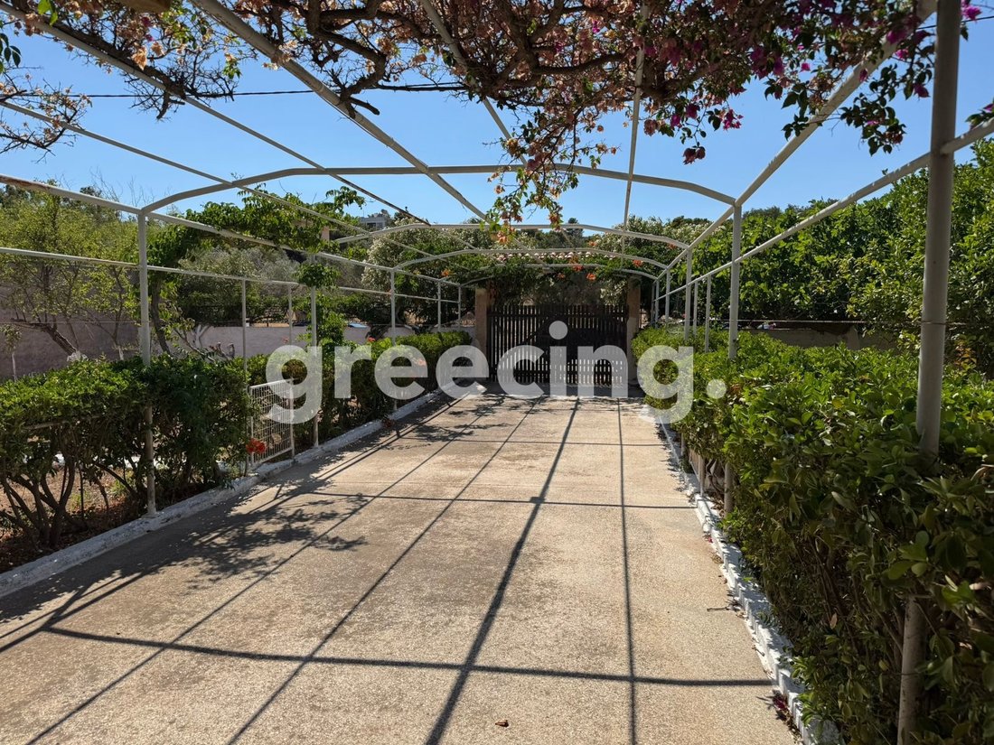 House in Ayios Konstantinos, Attica, Greece 2 - 15883508