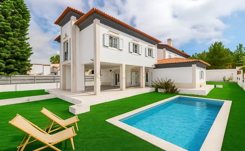 Villa in Corroios, Setubal, Portugal 1