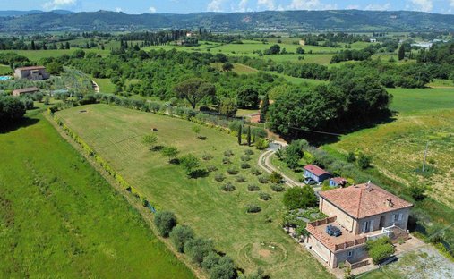 Landhaus in Lucignano, Toskana, Italien 1