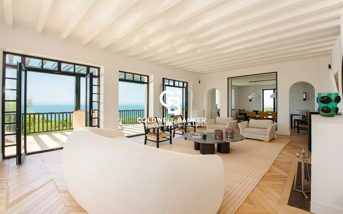 Villa in Bidart, Nouvelle-Aquitaine, France 4 - 15883927
