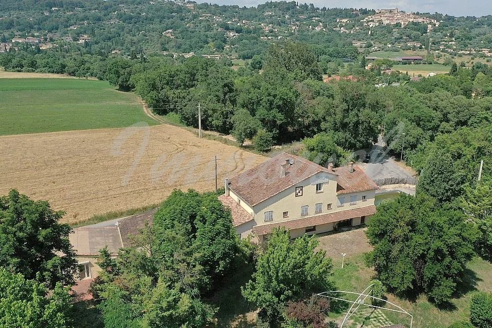 Villa in Callian, Provence-Alpes-Côte d'Azur, France 2 - 15882118