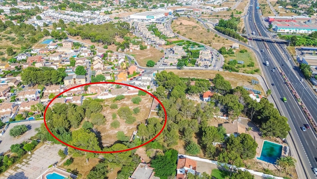 la Pobla de Vallbona, Valencian Community, Spain 3 - 15884408