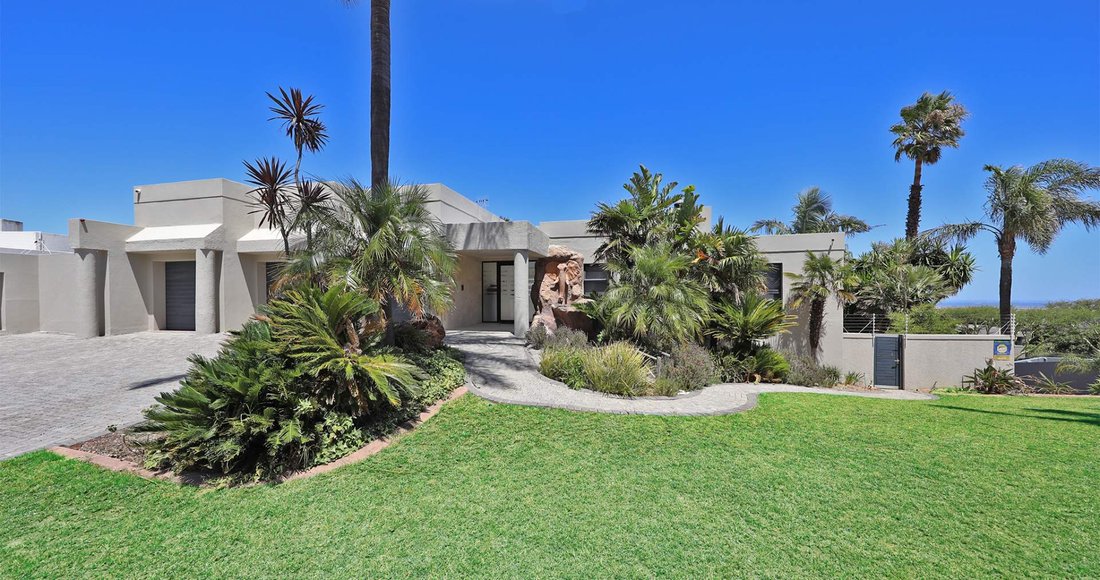 House in Glenlily, Cape Town, South Africa 5 - 15882103