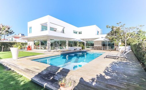 Villa in Carvalhal, Setubal, Portugal 1