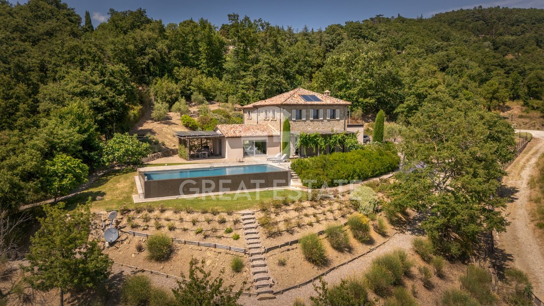 Estate in Lisciano Niccone, Umbria, Italy 1 - 14725463