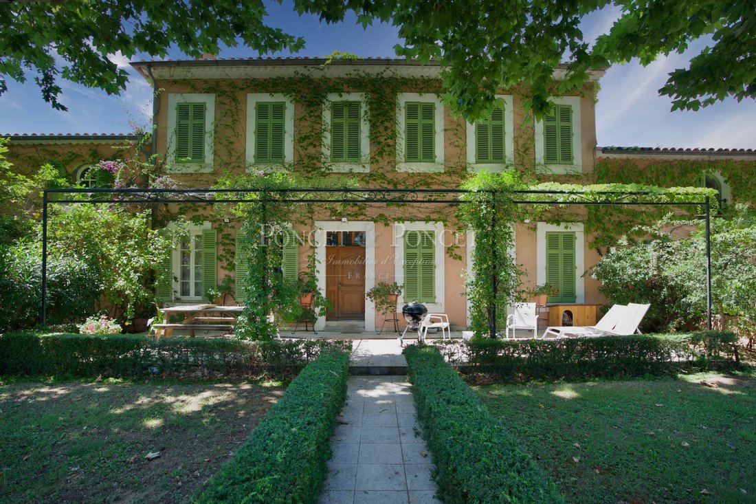 Farm Ranch in Hyeres, Provence-Alpes-Côte d'Azur, France 5 - 15594243