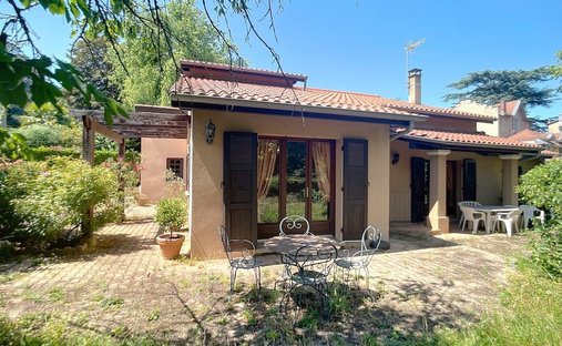 House in Écully, Auvergne-Rhône-Alpes, France 1