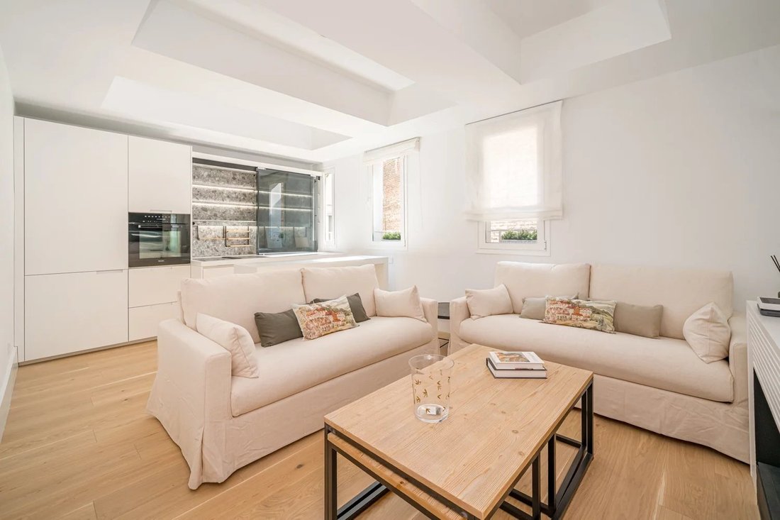 Apartment in Chamberi, Madrid, Spain 1 - 15882030