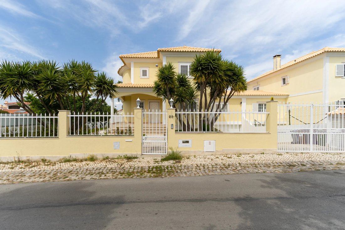Villa in Corroios, Setubal, Portugal 2 - 12892866