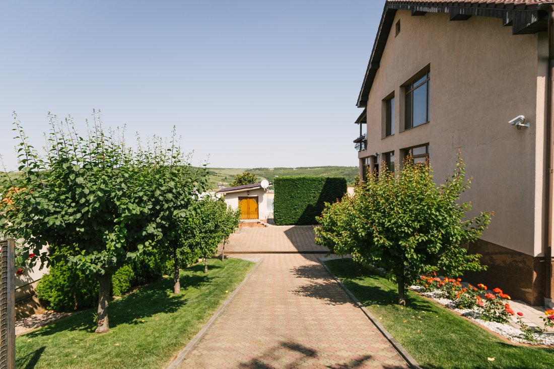 House in Oradea, Bihor County, Romania 3 - 15883669