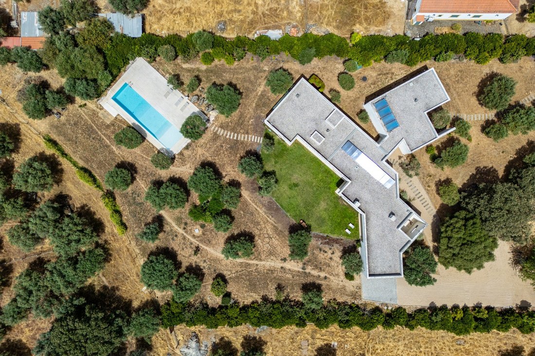 House in Evora (Sao Mamede, Se, Sao Pedro e Santo Antao), Évora District, Portugal 2 - 15842769