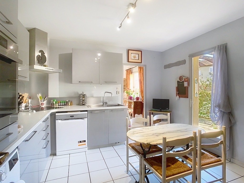 House in Écully, Auvergne-Rhône-Alpes, France 4 - 15884236