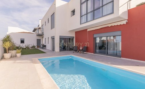 Villa in Ericeira, Lisbon, Portugal 1