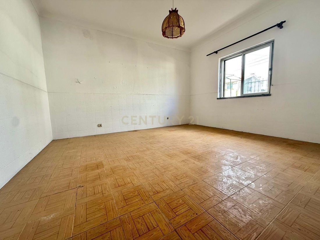 Villa in Aroeira, Charneca de Caparica e Sobreda, Portugal 4 - 15740039