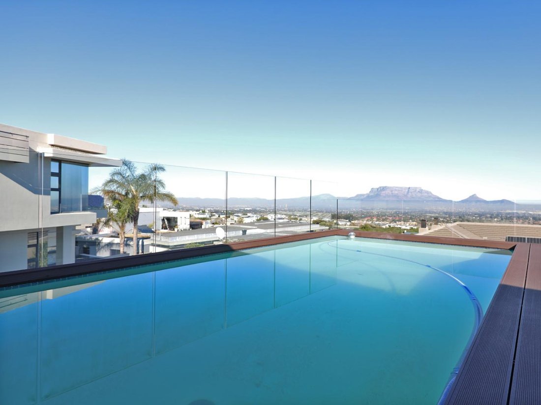 House in Glenlily, Cape Town, South Africa 4 - 15882130
