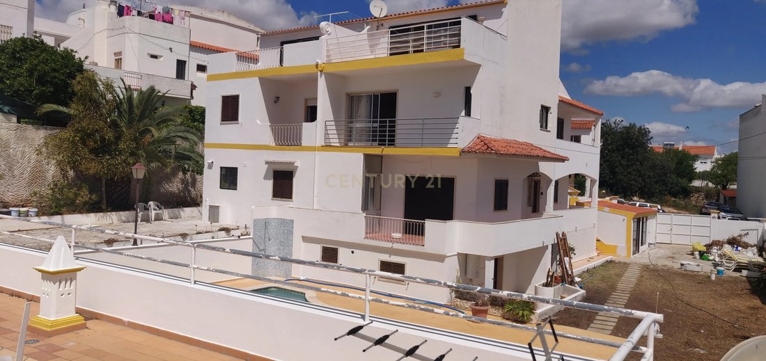 Villa in Olhos de Agua, Algarve, Portugal 1 - 12807096