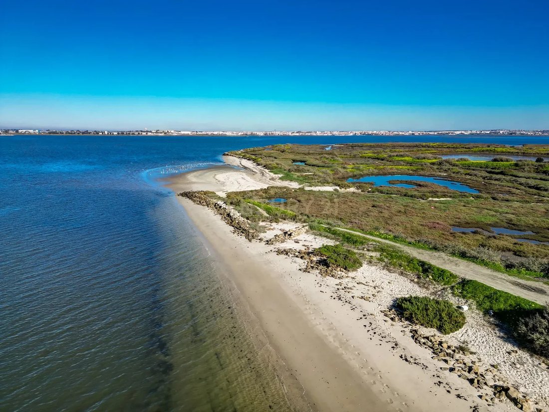 Land in Gaio-Rosario e Sarilhos Pequenos, Setubal, Portugal 1 - 13765259