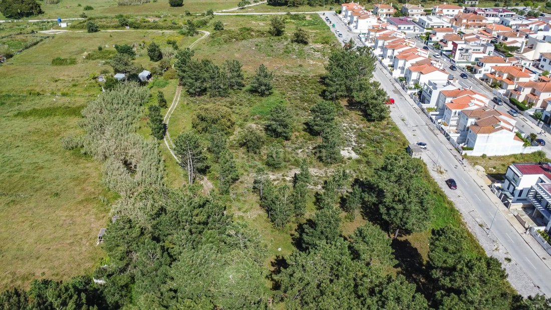 Land in Azeitao (Sao Lourenco e Sao Simao), Setubal, Portugal 1 - 15882588
