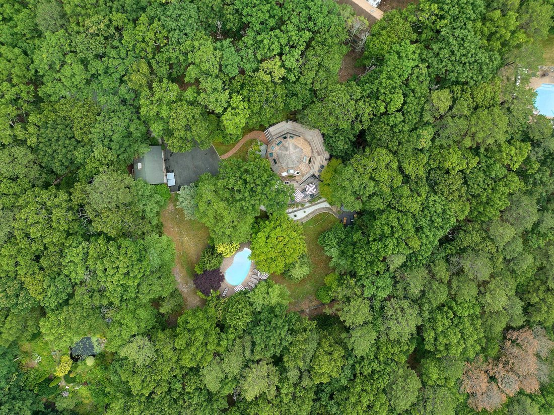 Hampton Bays, New York, United States 4 - 15877909
