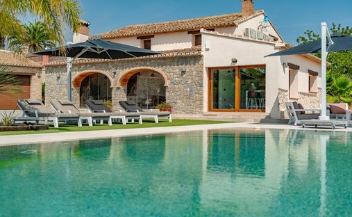 Villa in Benissa, Valencian Community, Spain 1