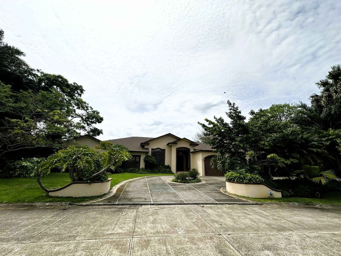 House in Santo Domingo, Heredia Province, Costa Rica 2 - 15885099