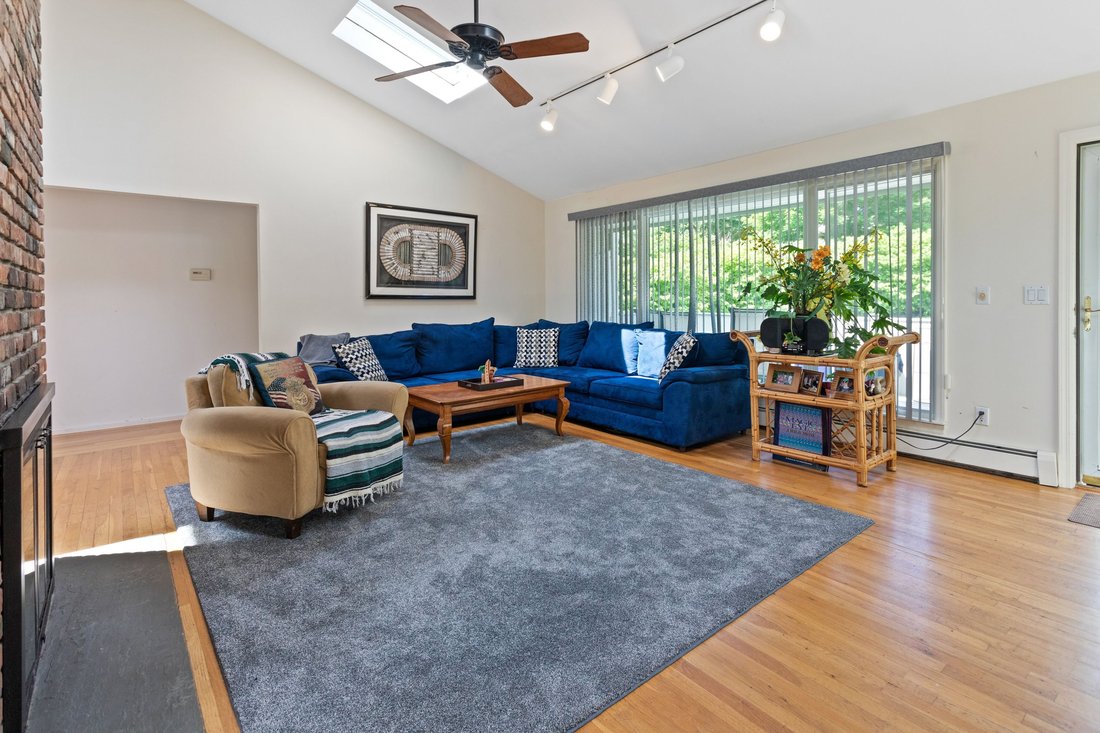 Amagansett, New York, United States 2 - 15879480
