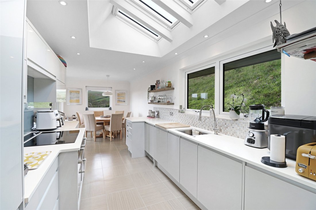 House in Braunton, England 4 - 15884147