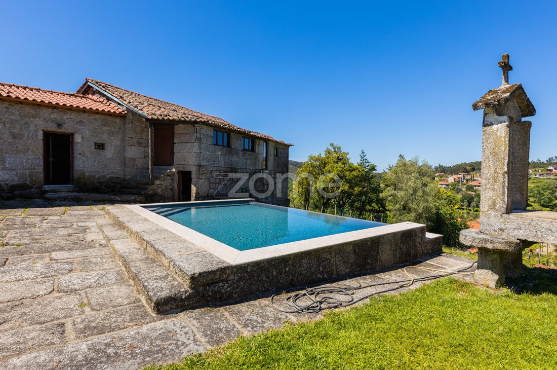 House in Anisso e Soutelo, Braga, Portugal 1 - 15884471