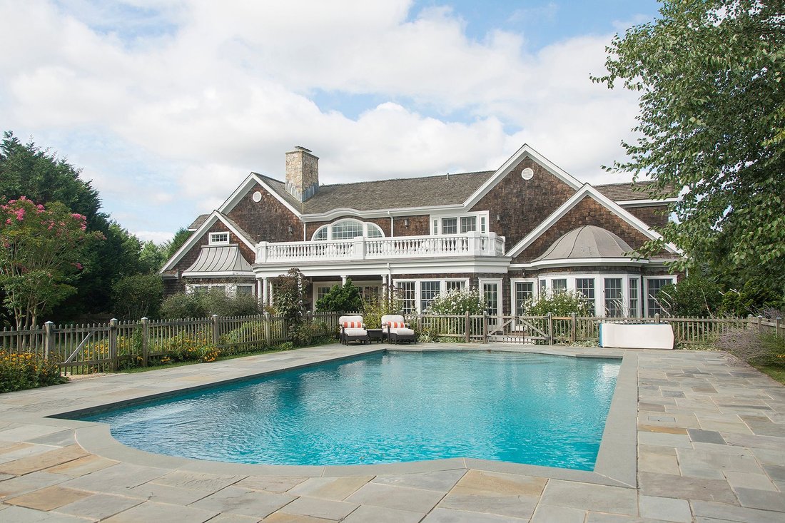 Bridgehampton, New York, United States 1 - 15878452