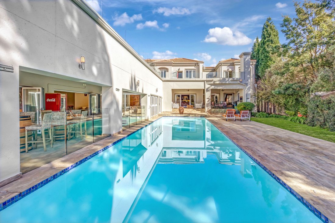 House in Chartwell, Gauteng, South Africa 2 - 15885120