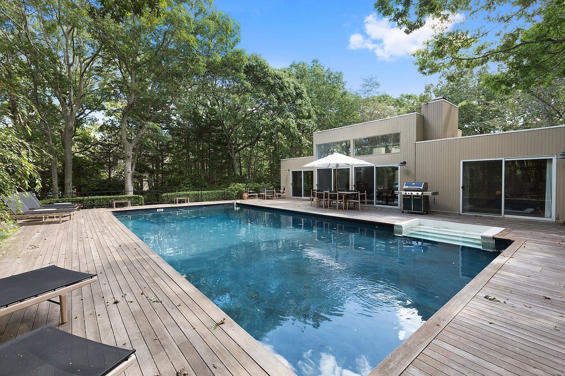 East Hampton, New York, United States 1 - 15879263
