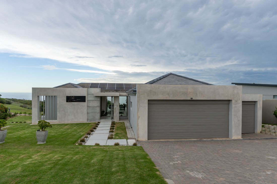 House in Oubaai Golf Estate, Western Cape, South Africa 4 - 15882737
