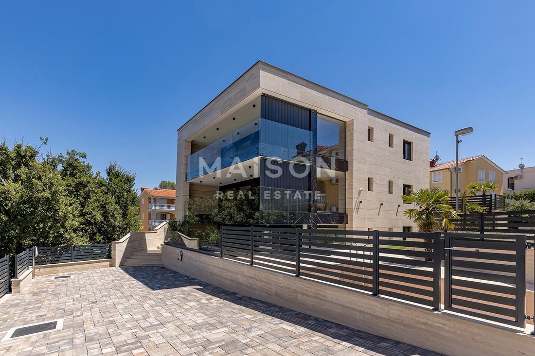 Apartment in Malinska, Primorje-Gorski Kotar County, Croatia 2 - 15882794