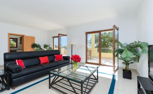 Villa in Praia da Luz, Algarve, Portugal 1