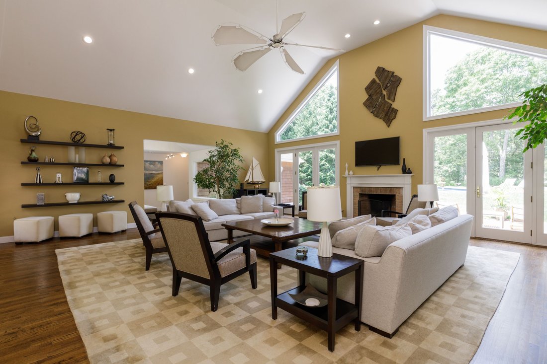 East Hampton, New York, United States 2 - 15878913