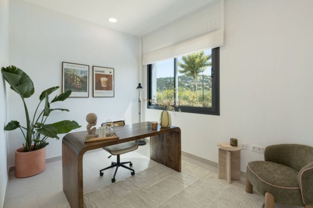 Villa in Marbella, Andalusia, Spain 5 - 15882691