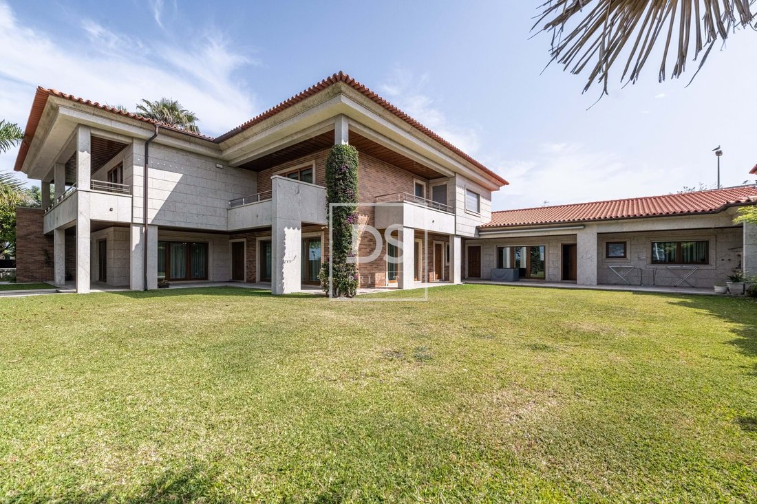 Villa in Esposende, Marinhas e Gandra, Braga, Portugal 1 - 15881811