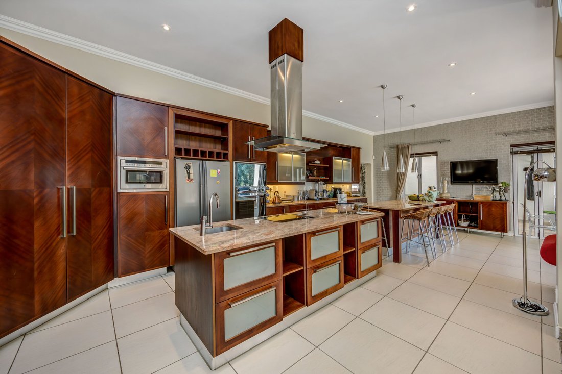 House in Chartwell, Gauteng, South Africa 5 - 15885120